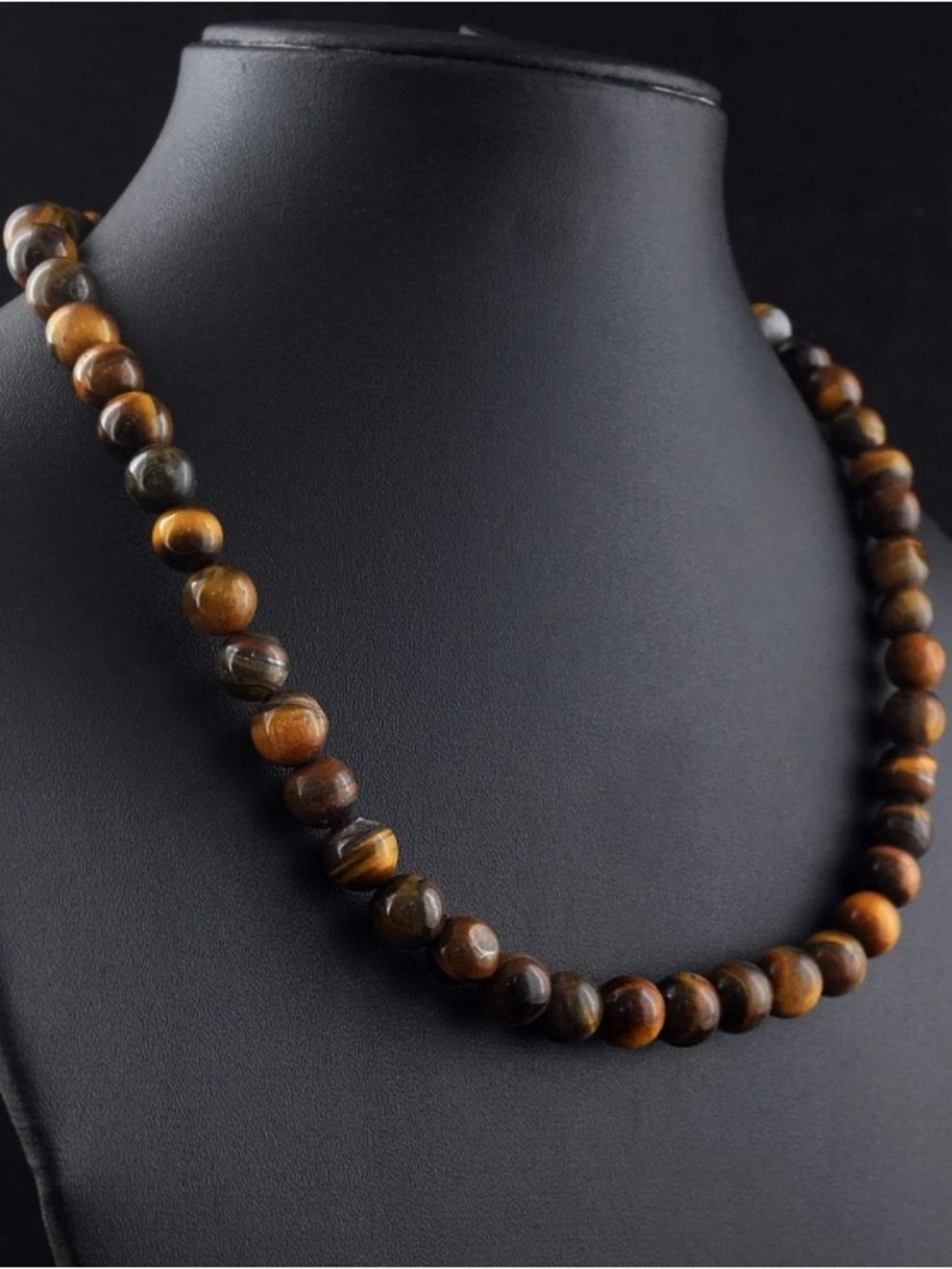 Beautiful tiger eye necklace